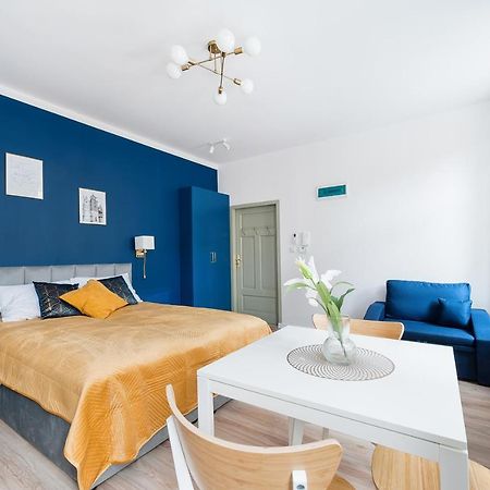 Rose Apartment Cracovie Extérieur photo